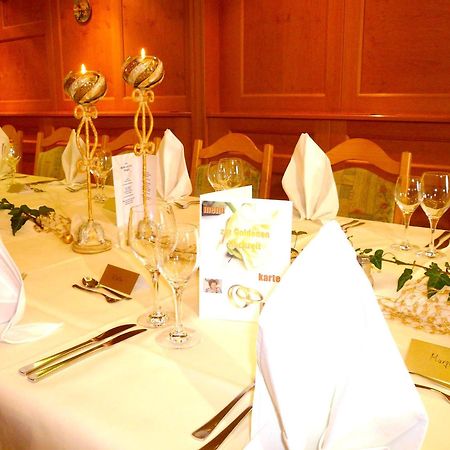 Hotel Gasthof Baeren Вайнгартен Екстериор снимка